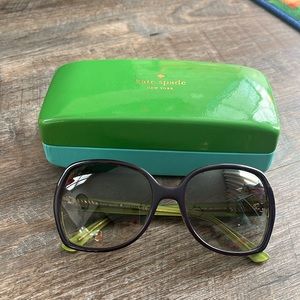 Kate Spade sunglasses 🕶️ 💜💚